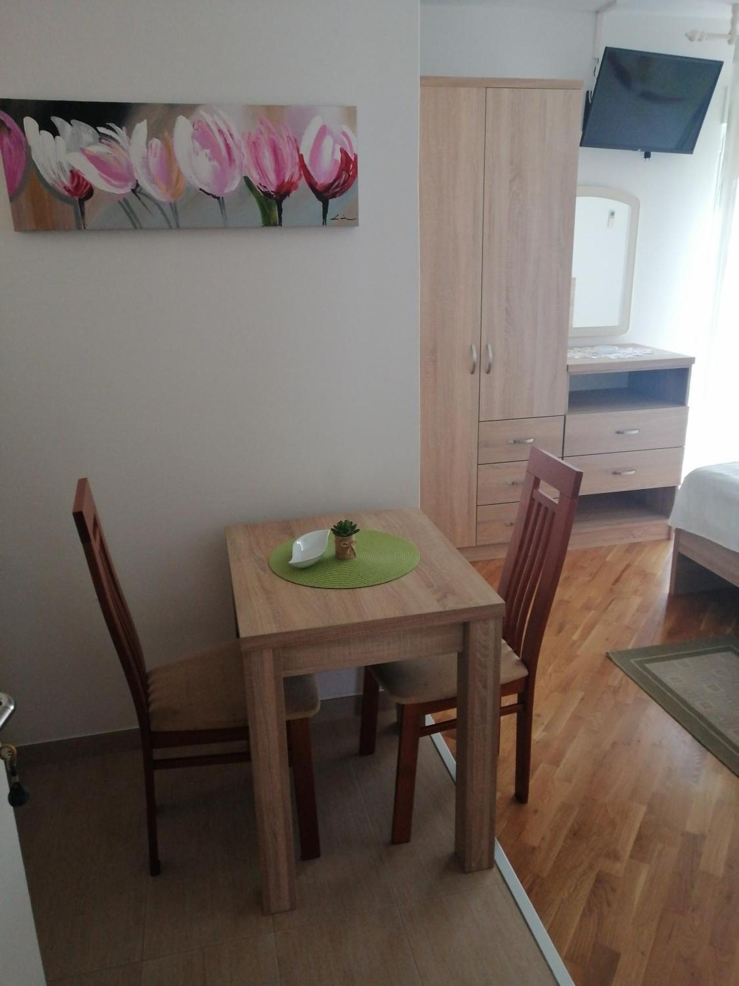 Apartman Branka Rab Town Luaran gambar