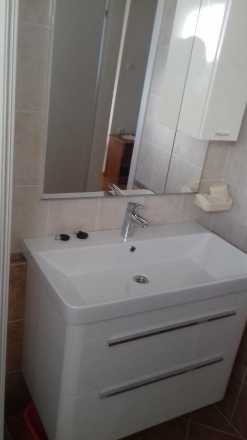 Apartman Branka Rab Town Luaran gambar